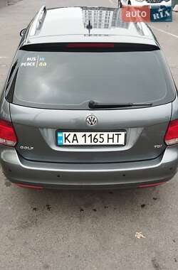 Універсал Volkswagen Golf 2012 в Києві