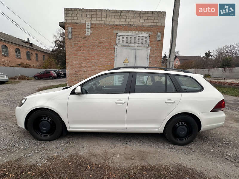 Універсал Volkswagen Golf 2012 в Білій Церкві