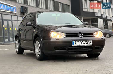 Хетчбек Volkswagen Golf 2000 в Хмельницькому