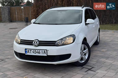 Універсал Volkswagen Golf 2012 в Івано-Франківську