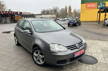 Хэтчбек Volkswagen Golf 2006 в Нежине