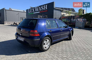 Хэтчбек Volkswagen Golf 2002 в Теребовле