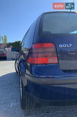 Хэтчбек Volkswagen Golf 2002 в Теребовле