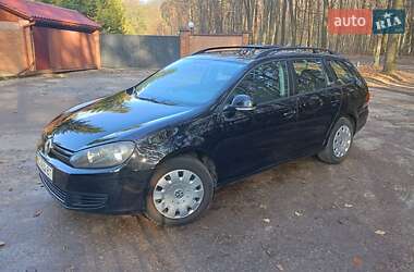 Універсал Volkswagen Golf 2010 в Львові