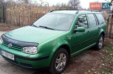 Універсал Volkswagen Golf 2002 в Чорнухах