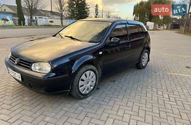 Хэтчбек Volkswagen Golf 1999 в Чемеровцах