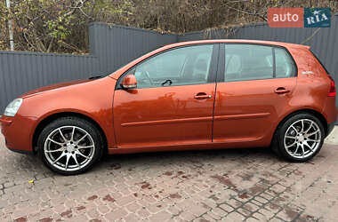 Хетчбек Volkswagen Golf 2006 в Харкові