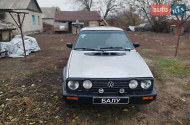 Хетчбек Volkswagen Golf 1985 в Боровах