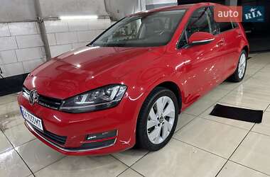 Хетчбек Volkswagen Golf 2013 в Києві