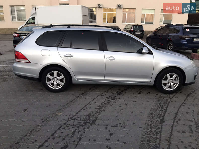 Універсал Volkswagen Golf 2008 в Вінниці