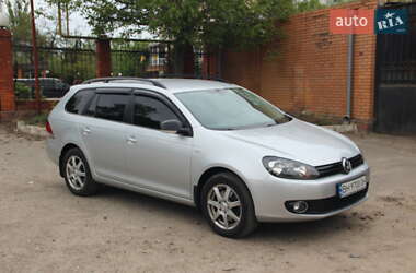 Універсал Volkswagen Golf 2012 в 