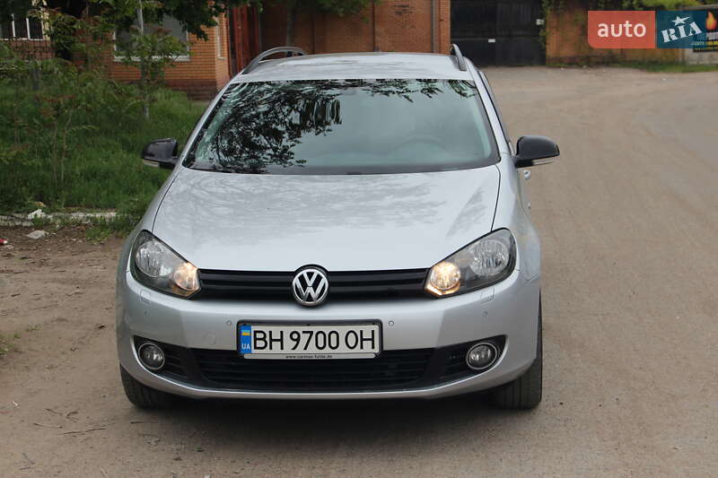Універсал Volkswagen Golf 2012 в Одесі