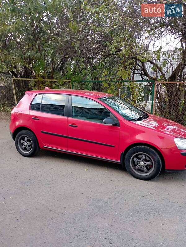 Хетчбек Volkswagen Golf 2007 в Каневі