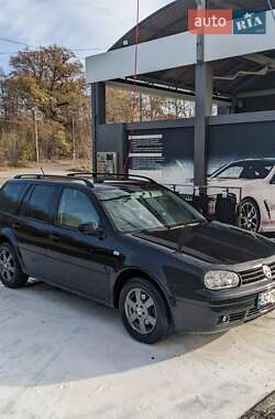 Универсал Volkswagen Golf 2006 в Львове