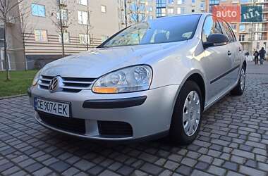 Хетчбек Volkswagen Golf 2007 в Чернівцях