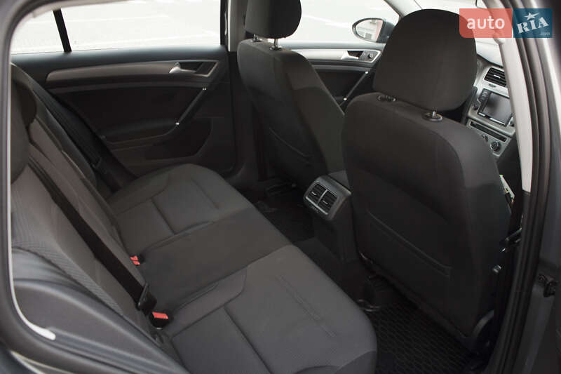 Универсал Volkswagen Golf 2015 в Хмельницком фото 18 Универсал Volkswagen Golf 2015 в Хмельницком