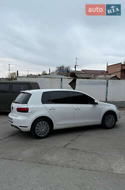 Хэтчбек Volkswagen Golf 2011 в Запорожье