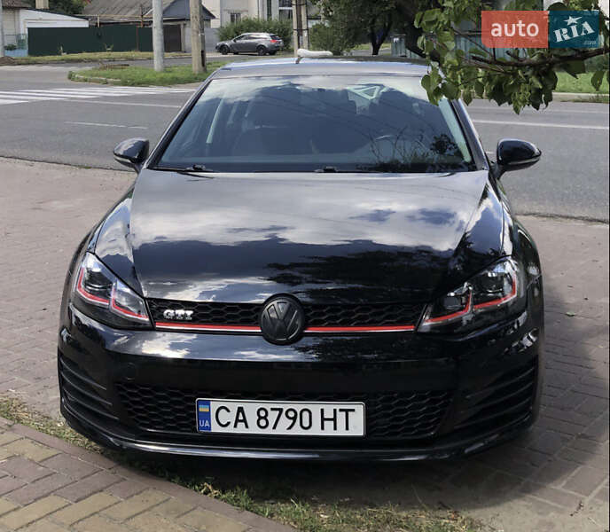Volkswagen Golf 2015