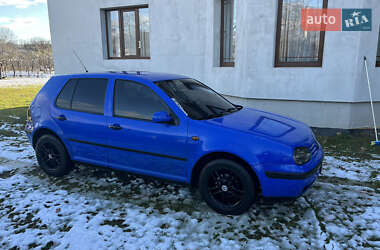 Хэтчбек Volkswagen Golf 1998 в Вижнице