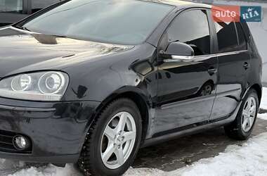 Хэтчбек Volkswagen Golf 2006 в Виннице