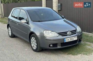 Хэтчбек Volkswagen Golf 2006 в Смеле