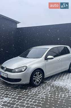 Хэтчбек Volkswagen Golf 2009 в Львове