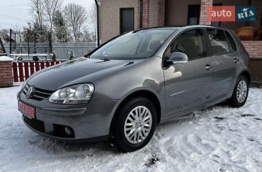 Хэтчбек Volkswagen Golf 2007 в Калуше