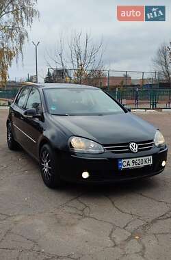 Хетчбек Volkswagen Golf 2008 в Черкасах