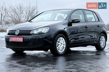 Хэтчбек Volkswagen Golf 2010 в Виннице