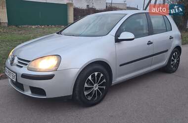 Хэтчбек Volkswagen Golf 2004 в Черкассах