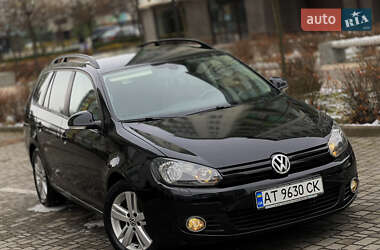 Универсал Volkswagen Golf 2012 в Ивано-Франковске