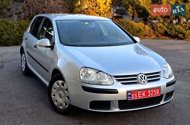 Хэтчбек Volkswagen Golf 2006 в Полтаве