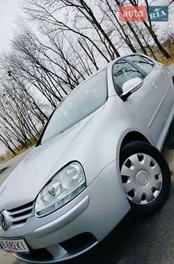 Хетчбек Volkswagen Golf 2005 в Києві