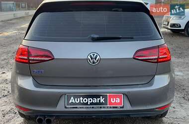 Хетчбек Volkswagen Golf 2015 в Львові