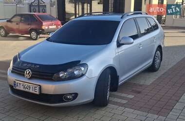 Универсал Volkswagen Golf 2012 в Снятине