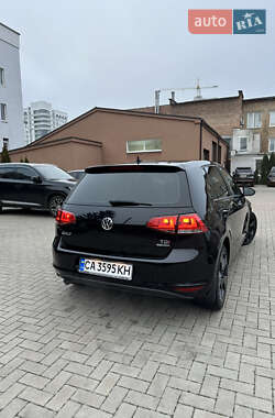 Хэтчбек Volkswagen Golf 2014 в Черкассах