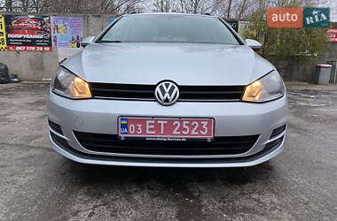 Универсал Volkswagen Golf 2015 в Конотопе