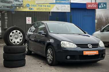 Хэтчбек Volkswagen Golf 2007 в Сумах