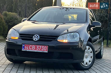 Хэтчбек Volkswagen Golf 2005 в Самборе