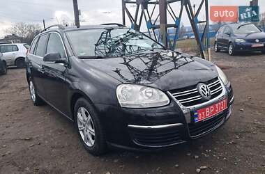 Универсал Volkswagen Golf 2008 в Луцке