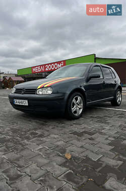 Хетчбек Volkswagen Golf 2002 в Вознесенську