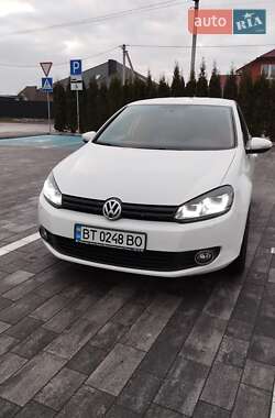 Хетчбек Volkswagen Golf 2010 в Луцьку