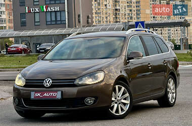 Универсал Volkswagen Golf 2012 в Киеве