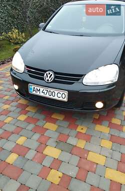 Хэтчбек Volkswagen Golf 2007 в Звягеле