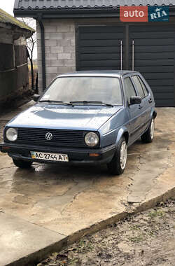 Хэтчбек Volkswagen Golf 1988 в Ковеле