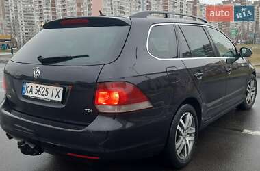 Универсал Volkswagen Golf 2009 в Киеве