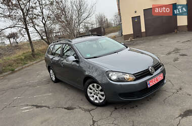 Универсал Volkswagen Golf 2010 в Запорожье