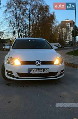 Универсал Volkswagen Golf 2016 в 