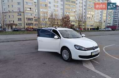 Універсал Volkswagen Golf 2010 в Івано-Франківську