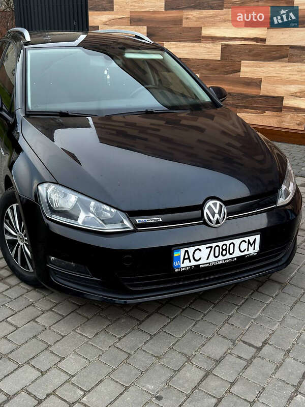 Универсал Volkswagen Golf 2016 в Владимире